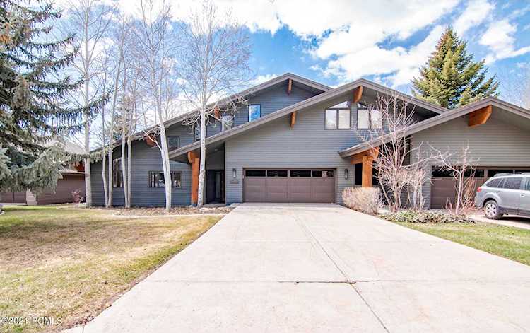 2459 Fairway Village Dr Park City, UT 84060