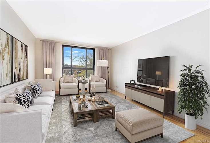 4445 Post Road #5D Bronx, NY 10471