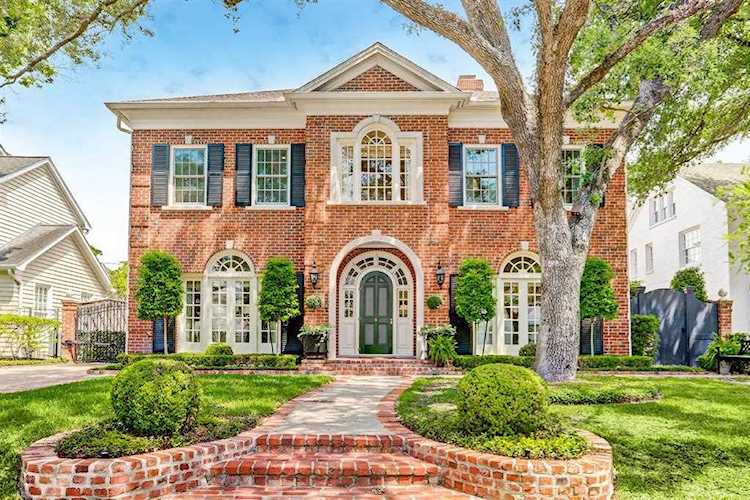 3208 Locke Ln Houston, TX 77019
