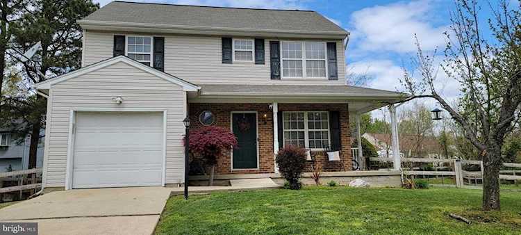 2817 Holyhead Ct Waldorf, MD 20602 | MLS ® MDCH223072 Photo 1
