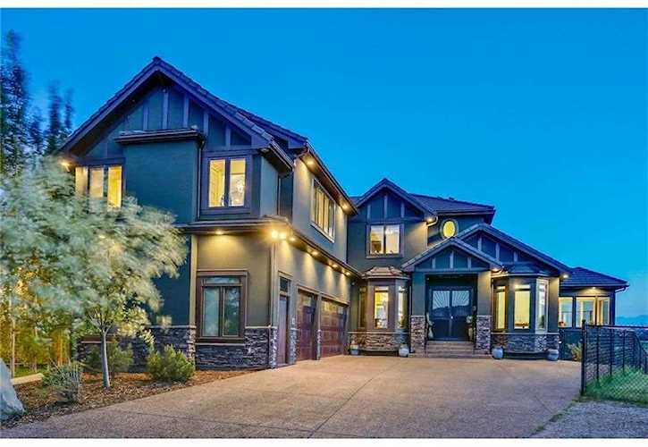 159 Cove Close Chestermere, AB T1X 1V4