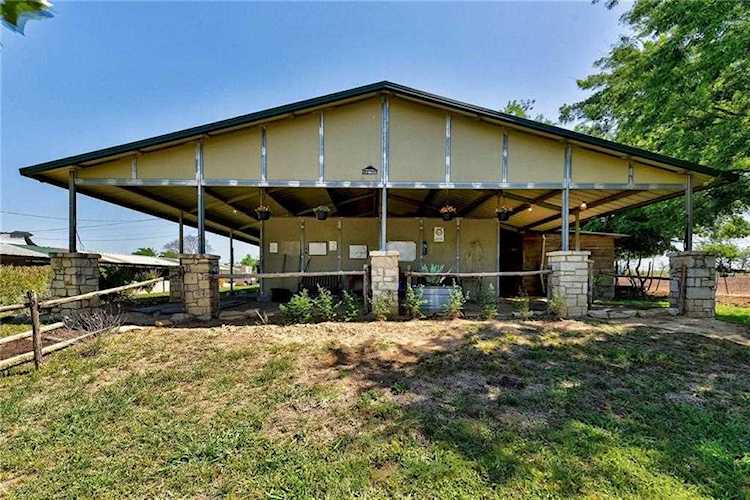 13304 Wright RD #6 Buda, TX 78610