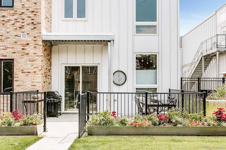 2530 Lawrence St #RA107 Denver, CO 80205