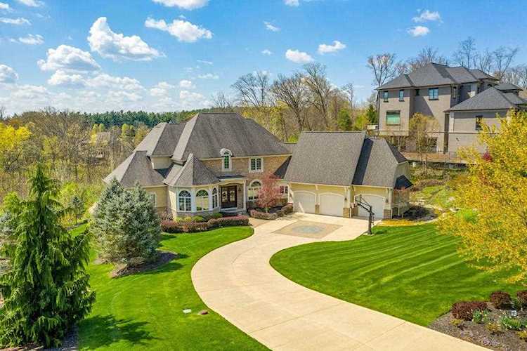 1447 Riverwood Lane Powell, OH 43065