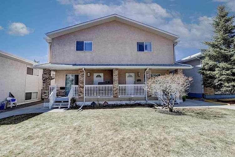 6135 Bowness Rd NW #1 Calgary, AB T3B 0C9