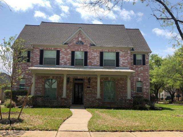 4935 Winding River Dr Sugar Land, TX 77478