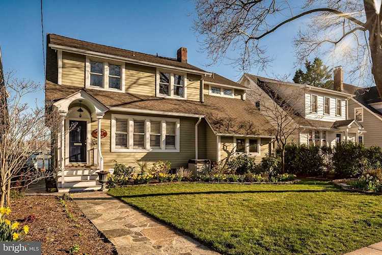 607 Creek View Ave Annapolis, MD 21403