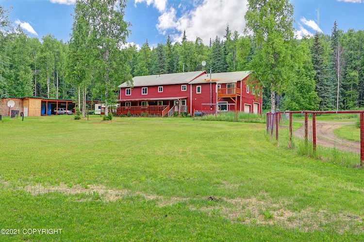 421 N Grange Hall Road Fairbanks, AK 99712