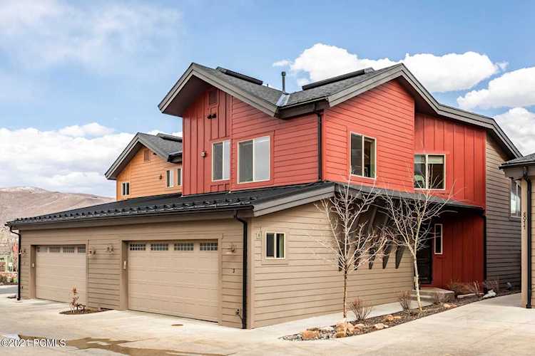 8077 Courtyard Loop Park City, UT 84098