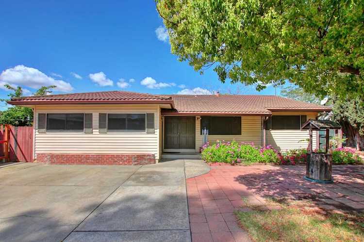 6621 Mirwood Court Orangevale, CA 95662