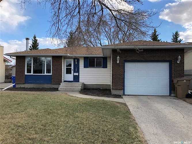 102 Mackenzie Crescent Regina, SK S4N 5G5