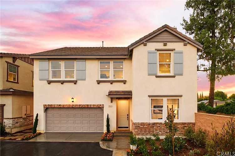 1901 Arenas Dr Pomona, CA 91766