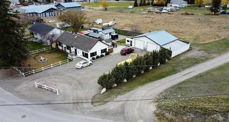 4773 Government Street Windermere, BC V0B2L0
