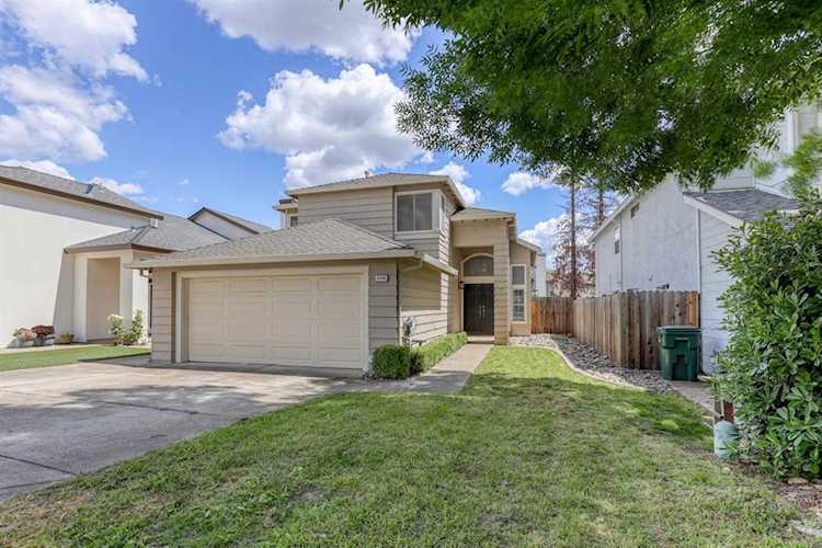 8348 Elegans Court Antelope, CA 95843