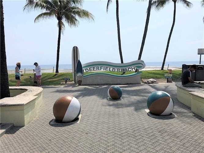 853 SE 4th Ct #14 Deerfield Beach, FL 33441