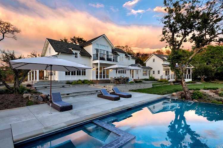 2843 Wright Ranch Road Healdsburg, CA 95448