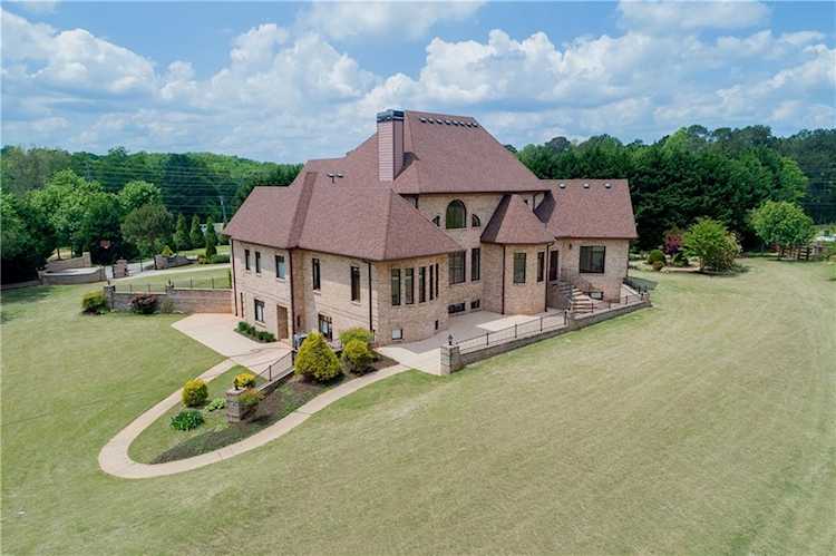 7530 Campground Rd Cumming, GA 30040