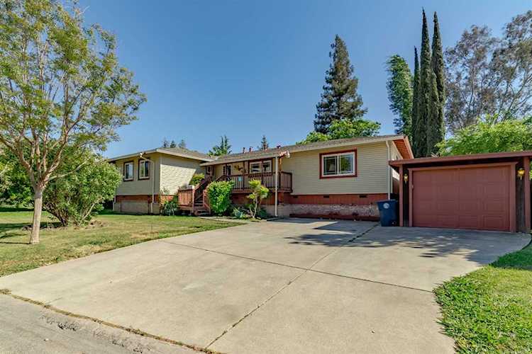 6820 Calvin Drive Citrus Heights, CA 95621