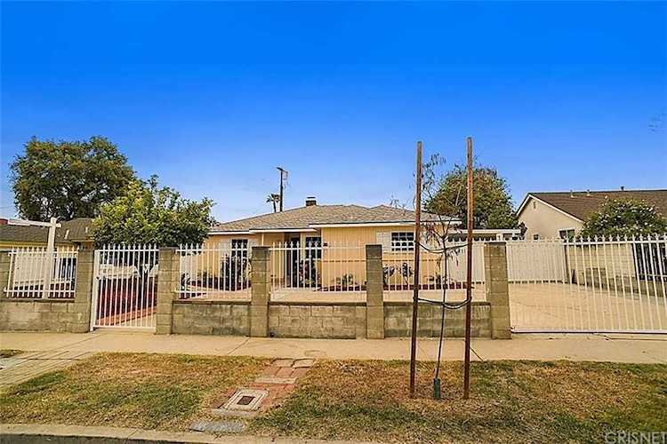 7007 Alcove Ave North Hollywood, CA 91605