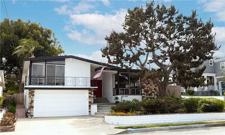 1420 2nd St Manhattan Beach, CA 90266
