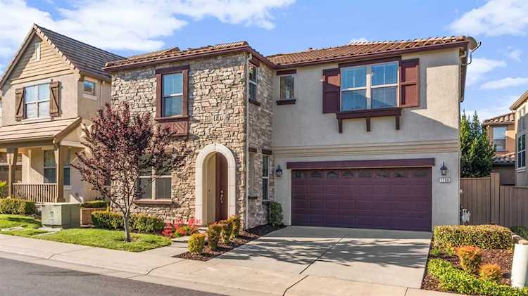 1704 Ballou Circle Folsom, CA 95630