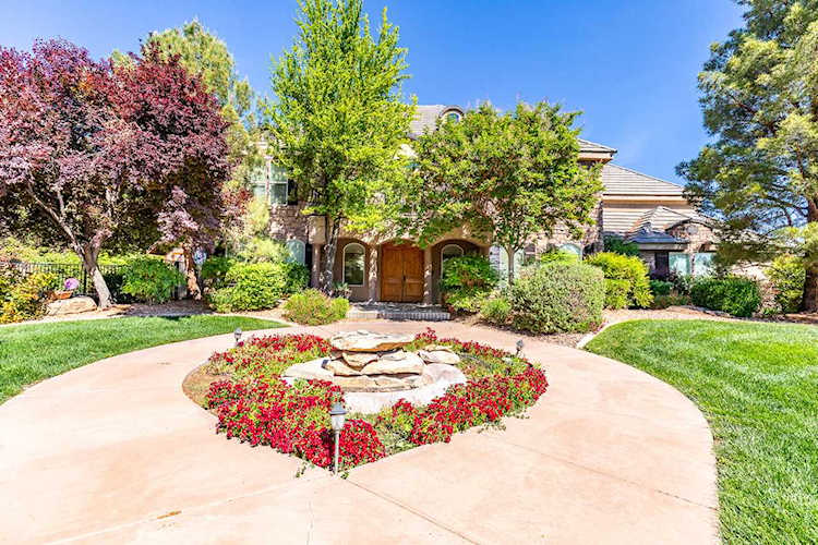 380 Legrande CIR Santa Clara, UT 84765