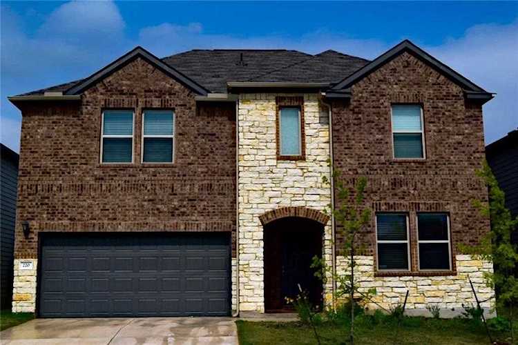 220 Magna LN Liberty Hill, TX 78642