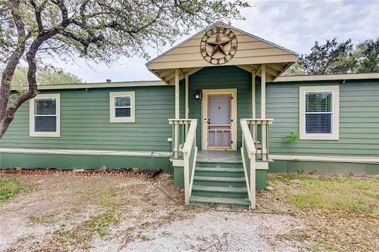 13815 Long Hollow LOOP Leander, TX 78641