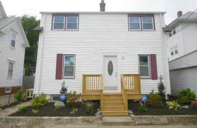 7 Ivy St Pawtucket, RI 02860