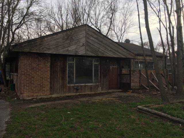 147 Nashua St Park Forest, IL 60466