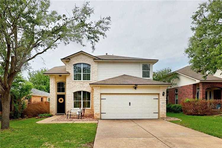 2608 Socorro BND Leander, TX 78641