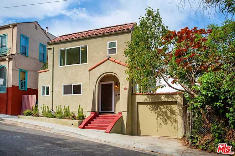 3311 Larissa Dr Los Angeles, CA 90026