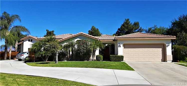 11801 Columbia Ct Loma Linda, CA 92354