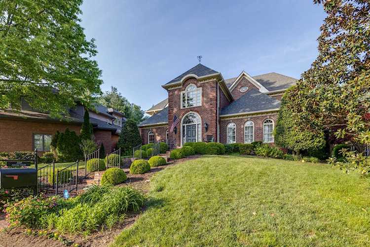 109 Savoy Cir Nashville, TN 37205