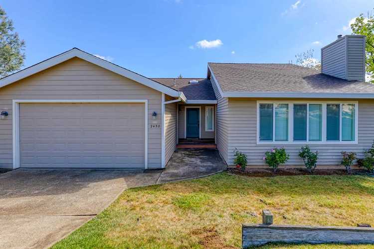 2458 Knollwood Drive Cameron Park, CA 95682