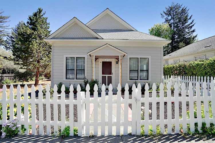 615 S Main Street Sebastopol, CA 95472