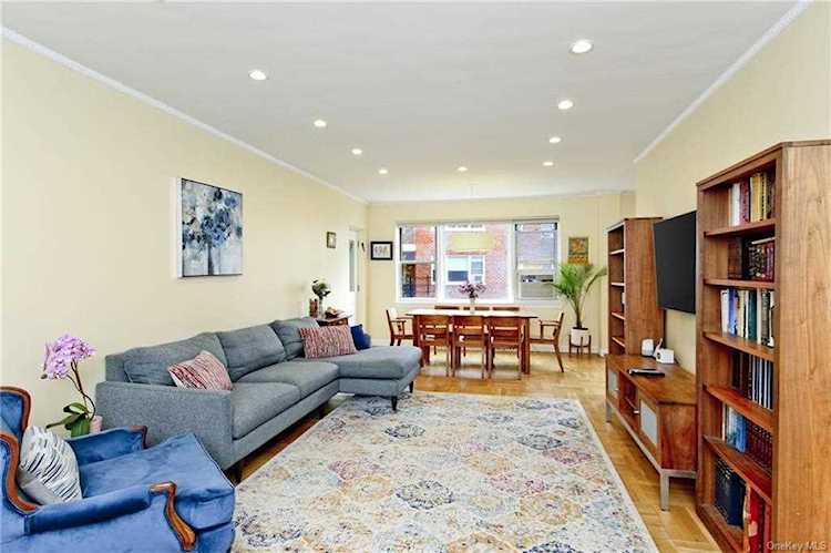 3750 Hudson Manor Terrace #4F-West Bronx, NY 10463 - $529,636 Photo 1