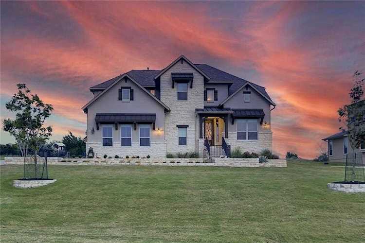 668 Bluff Woods DR Driftwood, TX 78619
