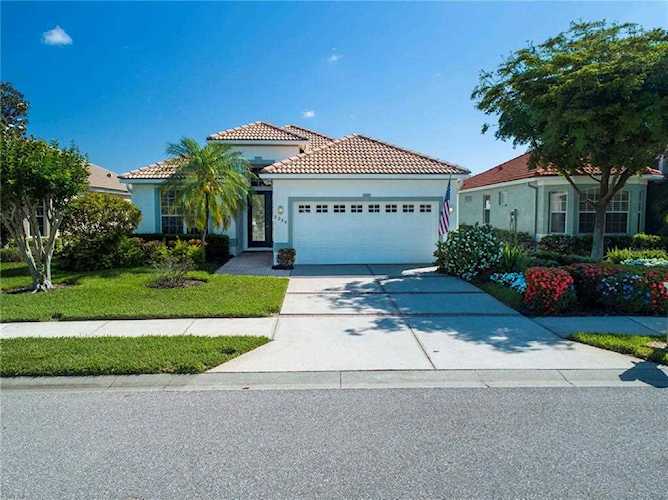 8239 Nice WAY Sarasota, FL 34238