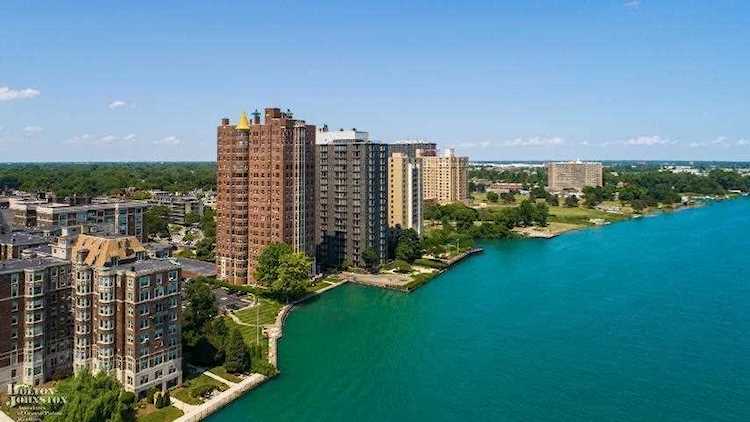 8162 E Jefferson #1A Detroit, MI 48214