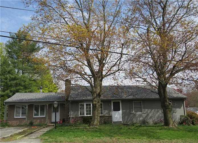 59 Broadview Ave Cumberland, RI 02864