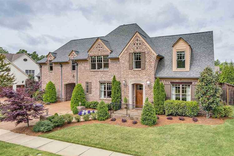 569 E Winding Wood Cir Collierville, TN 38017