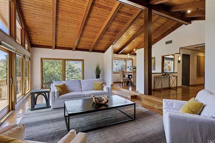 702 Las Ovejas Avenue San Rafael, CA 94903