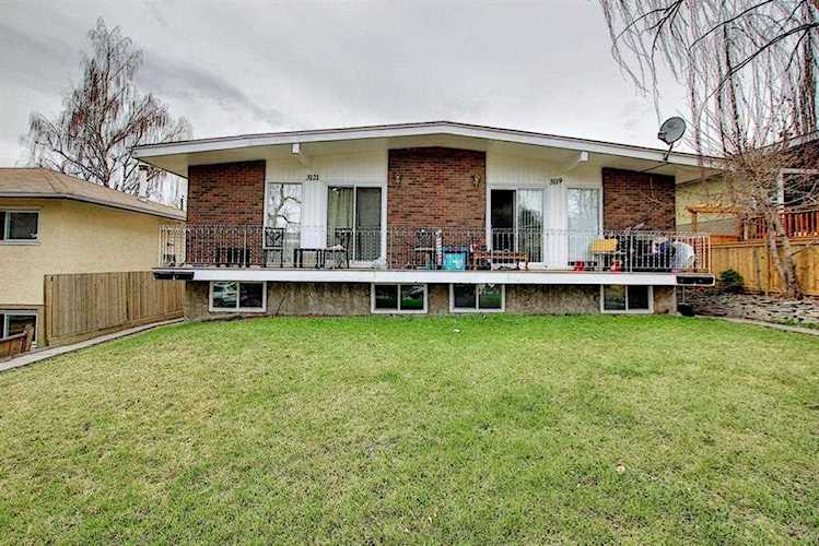 3121 41 St SW Calgary, AB T3E 3K9