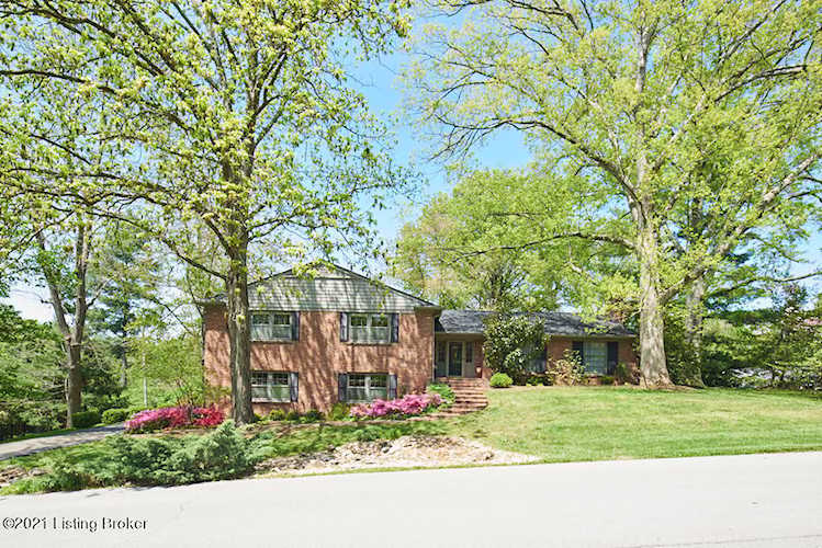 5215 Eastwind Rd Louisville, KY 40207