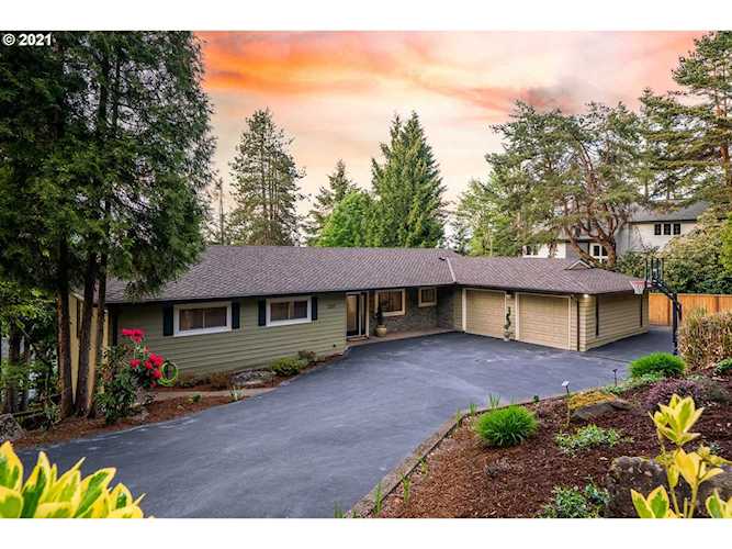 2357 Hillside Ln Lake Oswego, OR 97034