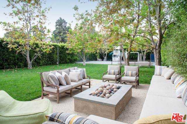 555 26th St Santa Monica, CA 90402