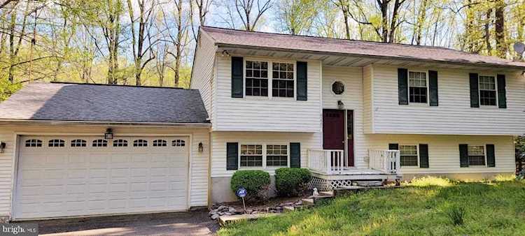 9220 Sam Owings Place Owings, MD 20736 | MLS ® MDCA182240 Photo 1