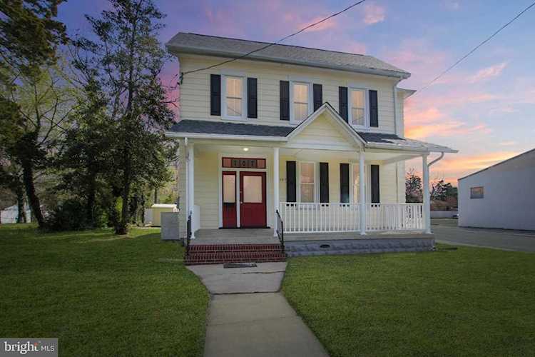 707 S Poplar St Laurel, DE 19956