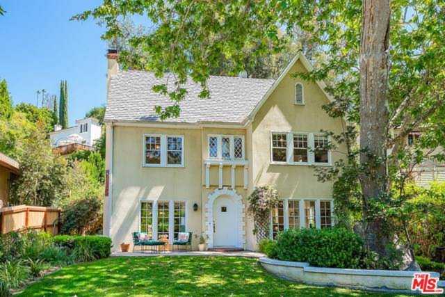 2220 Canyon Dr Los Angeles, CA 90068